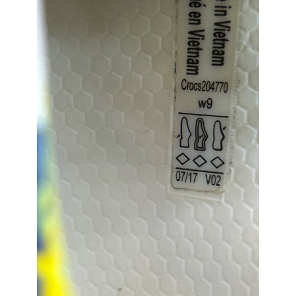 CROCS Iconic Comfort Swiftwater Wave Graphic Green Tropical Flats W9 US9 204770 - Picture 7 of 8